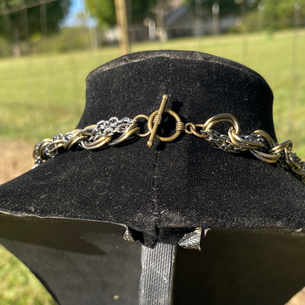 VTG Chain Necklace - Picture 2 of 3